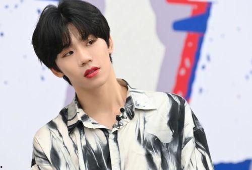 娱乐大爆料胡宇桐,揭秘明星幕后故事